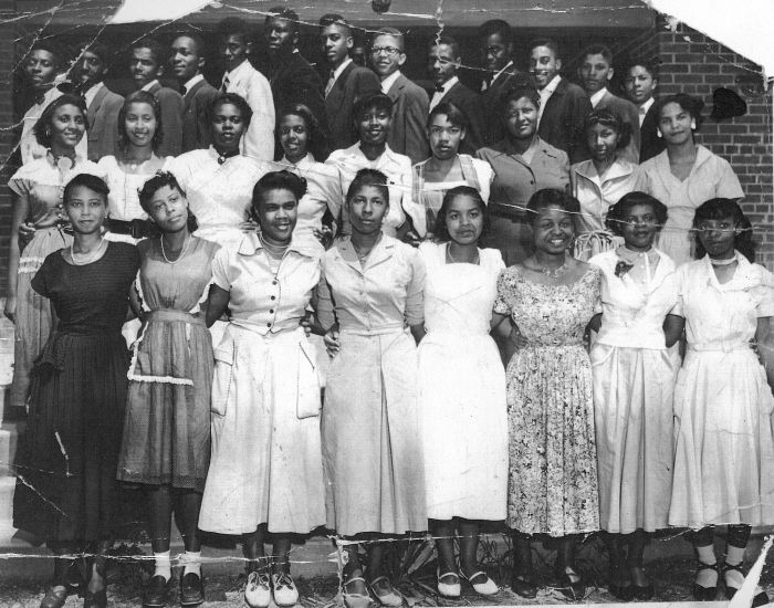 1952 Lincoln High Graduating Class